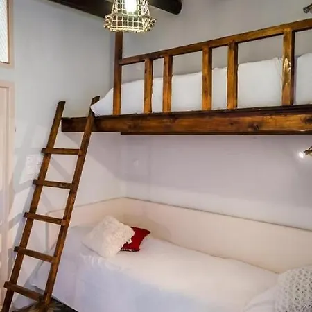Dream Boathouse בית נופש Klima (Milos)